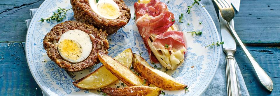 ‘Scottish eggs’ met witlof ham-kaas en geroosterde ovenfrites