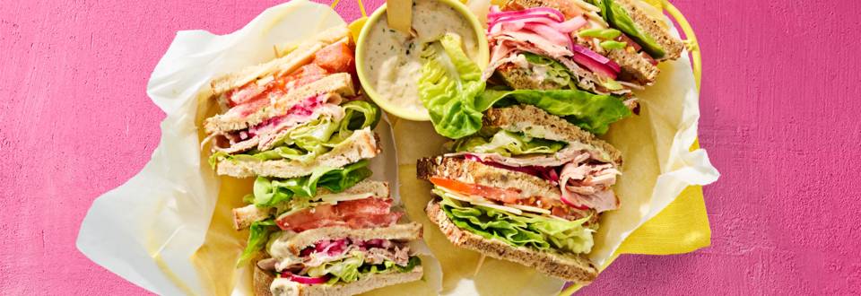 Club sandwich fricandeau met tonijnmayonaise